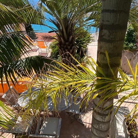 Villa L'Ensoleillee Vue Panoramique Mer, 250 M De La Plage Et Du Centre Ville Menton Exteriör bild