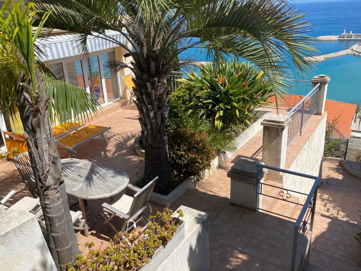 Villa L'Ensoleillee Vue Panoramique Mer, 250 M De La Plage Et Du Centre Ville Menton Exteriör bild